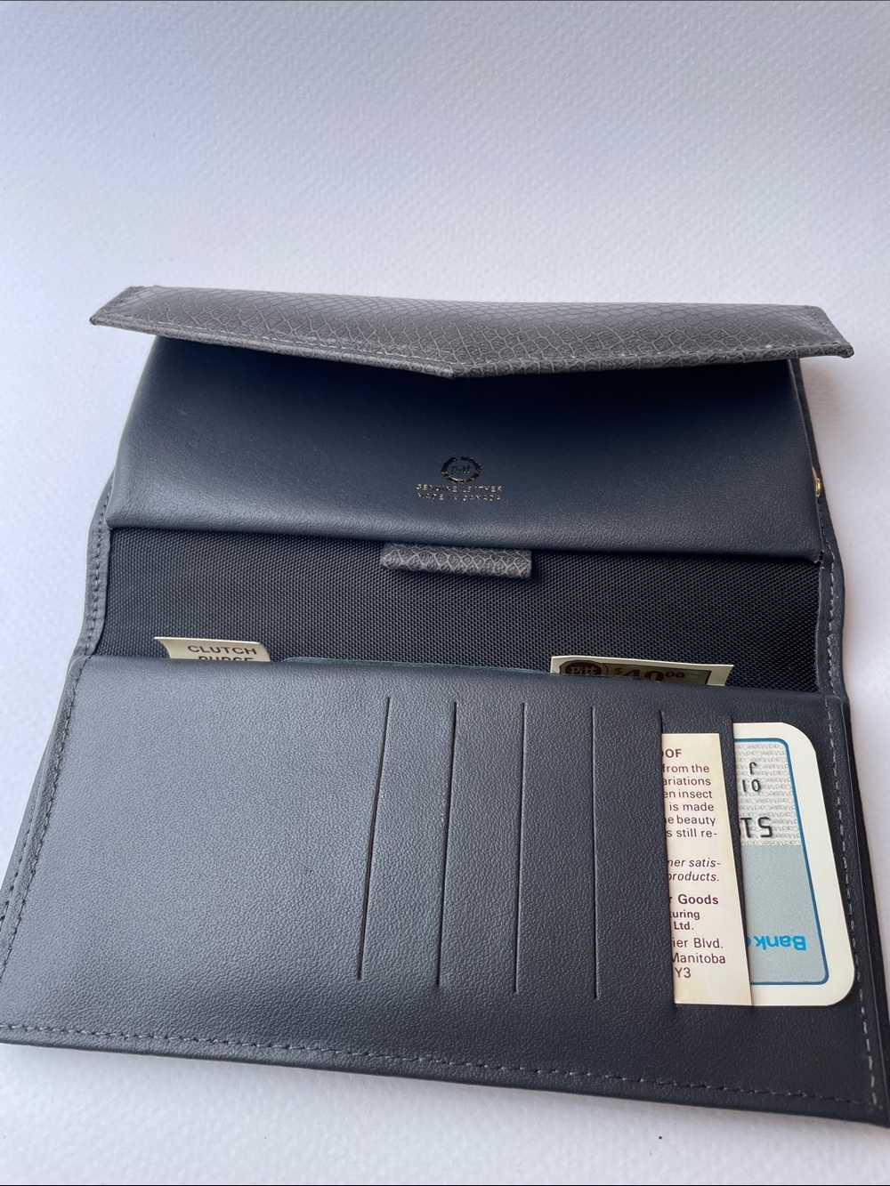 Rare Vintage Pitt Two-Tone Gray Clutch Wallet with Gold Framet Genuine Leather - Picture 7 of 10